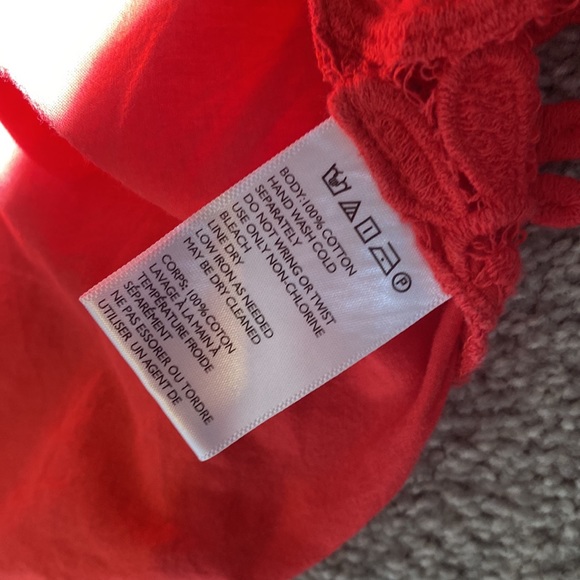 Urban Outfitters Red Embroidered Lace Halter Top - Picture 4 of 4